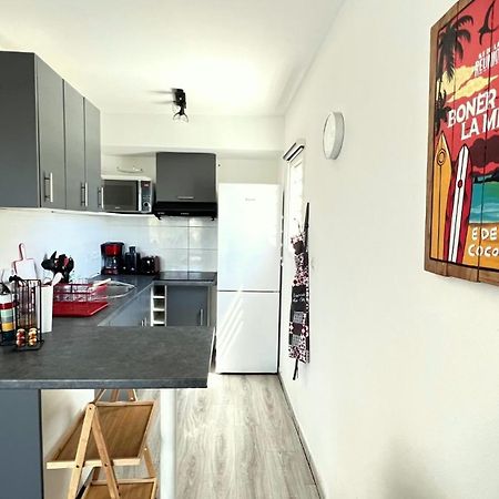 L'Eden Cocoon 3 Etoiles Proche Plage Saint Gilles Les Bains Exterior foto